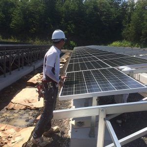 太陽光発電パネル設置工事（島根県）